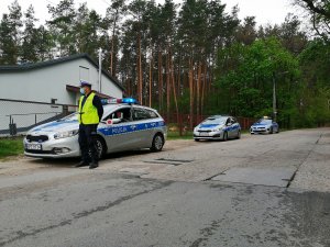 Policjanci z drogówki podczas akcji i działań na drogach Otwocka i powiatu otwockiego