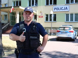 starszy sierżant Maciej Kąkol - policjant pionu prewencji KPP w Otwocku