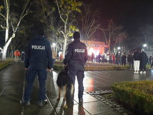 Policjanci z Otwocka grają z WOŚP