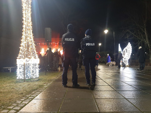 Policjanci z Otwocka grają z WOŚP