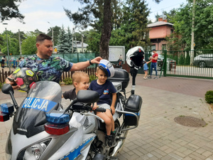 Policjanci z Otwocka wzięli udział w pikniku charytatywnym