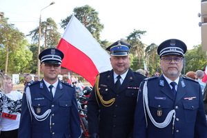 CZEŚĆ I CHWAŁA BOHATEROM!