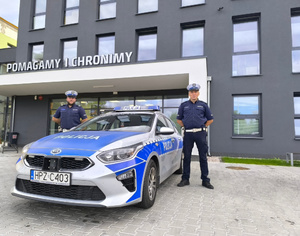 Policjanci po służbie zatrzymali nietrzeźwego kierowcę, recydywistę