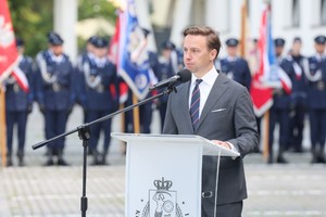 Uroczyste obchody 106. rocznicy powołania Policji Państwowej w Komedzie Powiatowej Policji w Otwocku połączone z otwarciem zmodernizowanej siedziby Komendy Powiatowej Policji w Otwocku.