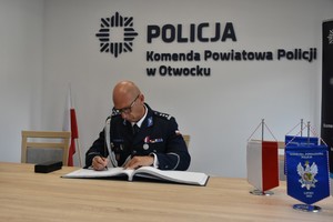 Uroczyste obchody 106. rocznicy powołania Policji Państwowej w Komedzie Powiatowej Policji w Otwocku połączone z otwarciem zmodernizowanej siedziby Komendy Powiatowej Policji w Otwocku.