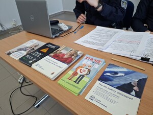 Rok bezpieczeństwa w gm. Celestynów- policjanci z Otwocka z prelekcją o bezpieczeństwie odwiedzili „Koło Seniorów Celestynów”