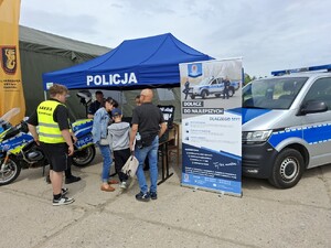 Bezpieczny i pełen atrakcji Dzień Dziecka z otwockimi policjantami