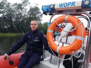 Bezpieczny wypoczynek nad wodą, czyli mobilne patrole Policji oraz WOPR