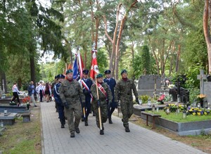 Otwoccy policjanci uczcili pamięć bohaterów w 87. rocznicę wybuchu II wojny światowej