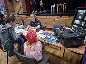 Otwoccy policjanci edukują na Pikniku Naukowym MDK